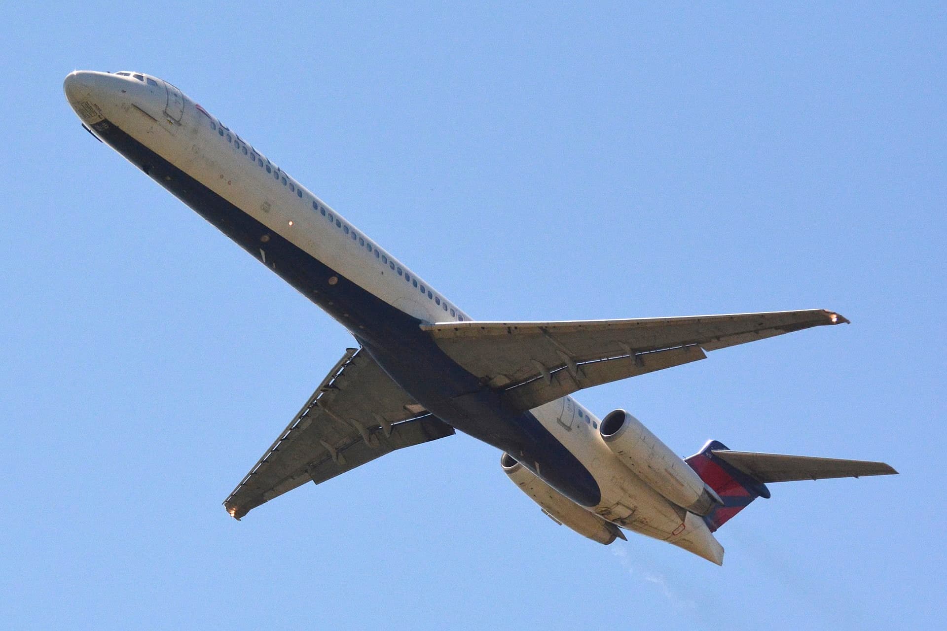 N912DL — Aircraft