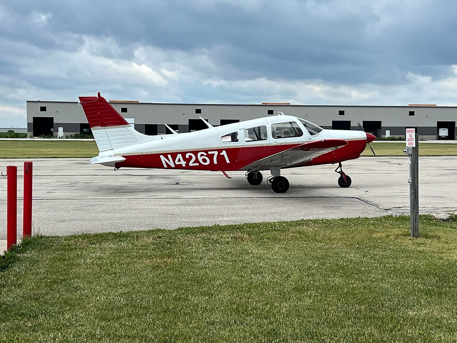 N42671 — Single-engine aircraft
