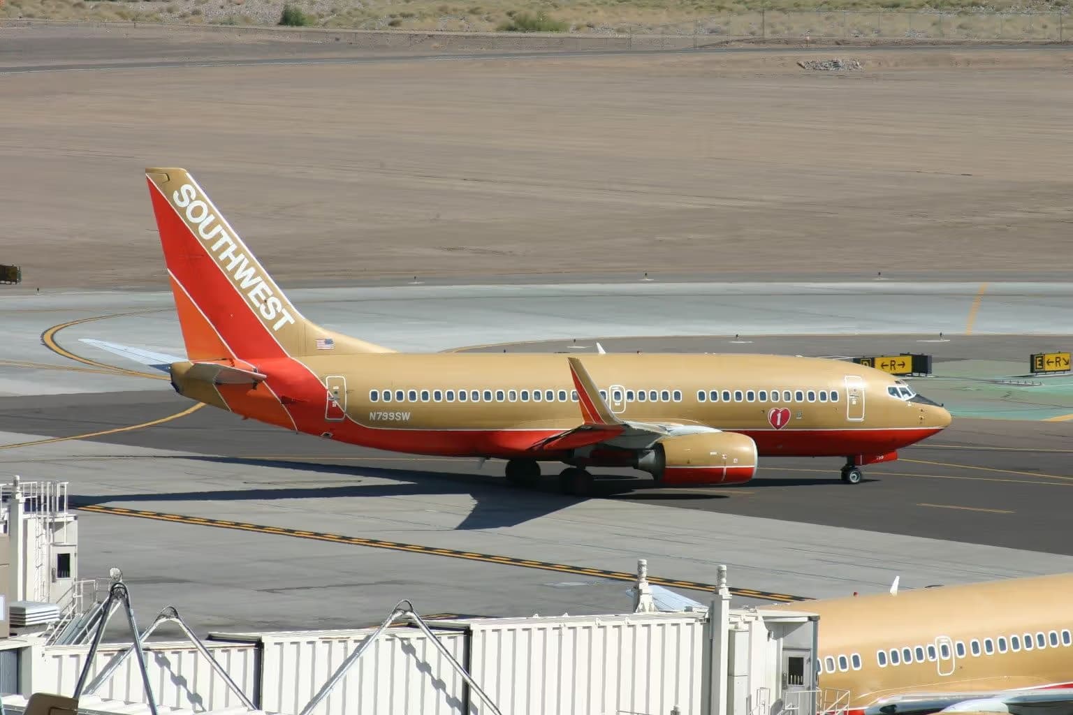 N799SW — Boeing