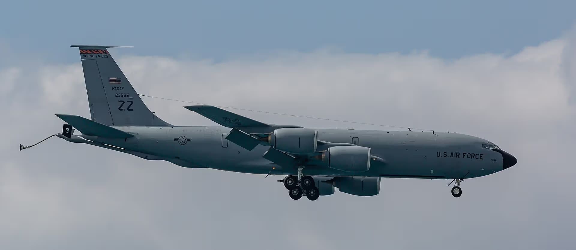 Unidentified — Aircraft