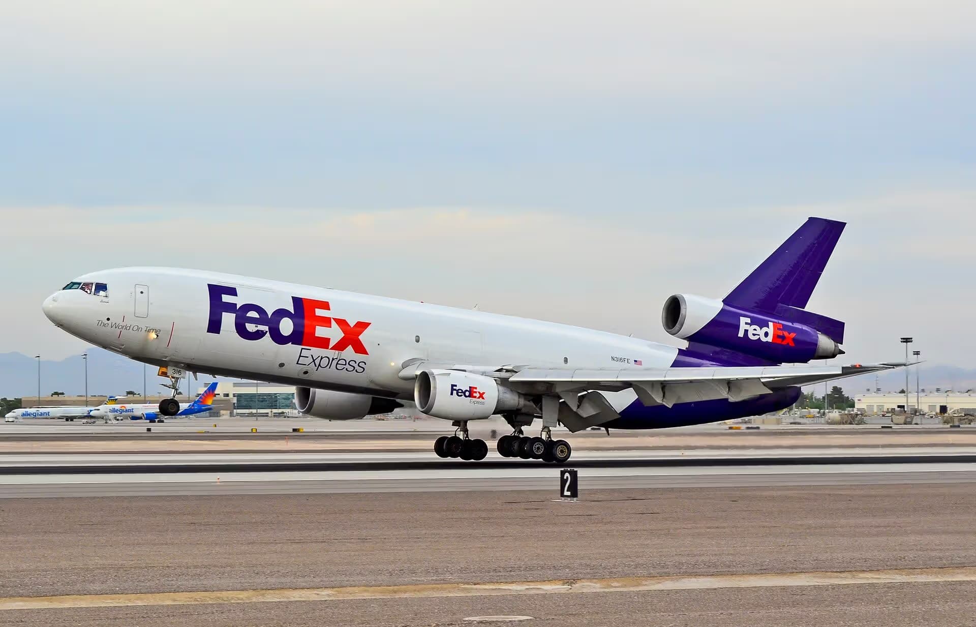 N316FE — Aircraft