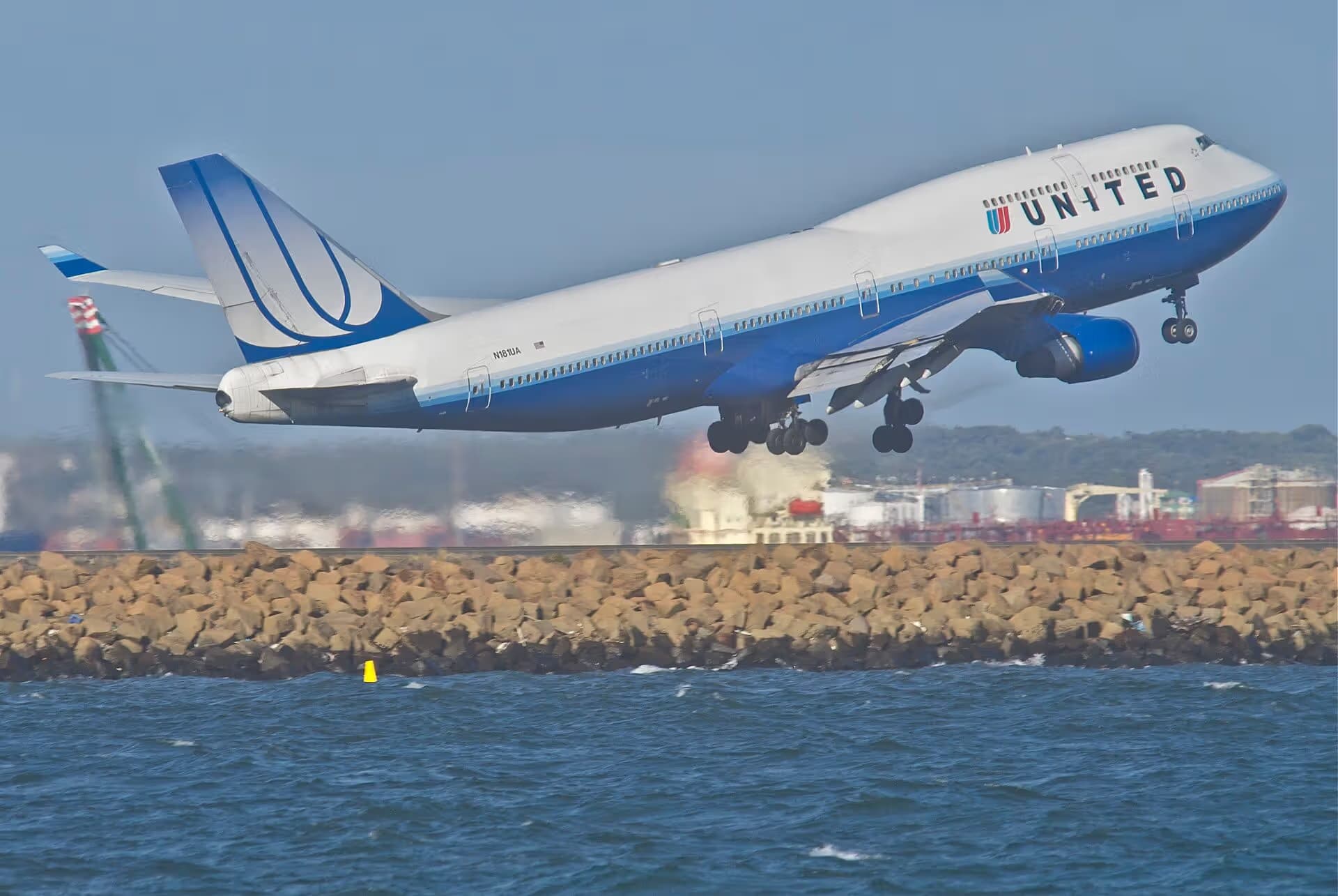 N181UA — Boeing