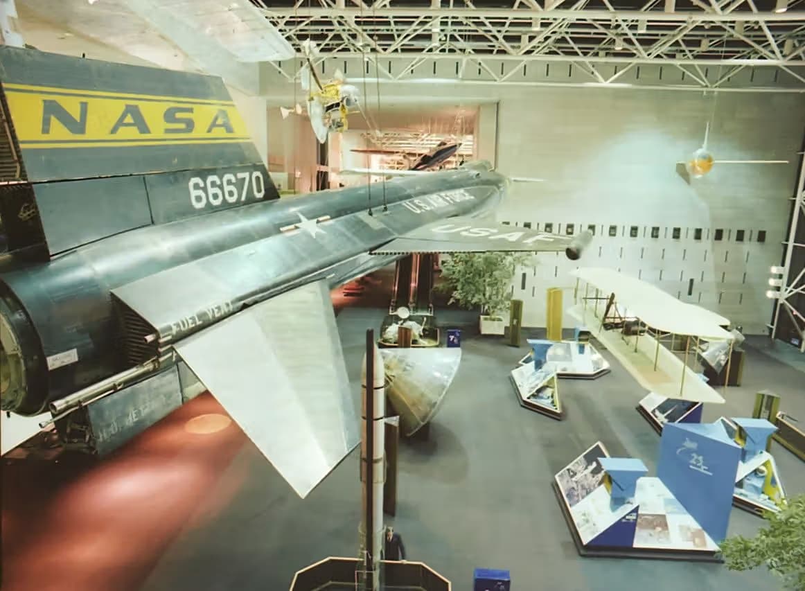 Unidentified — Aircraft