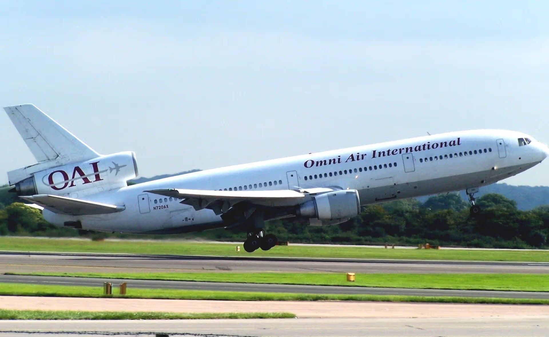 N720AX — Douglas