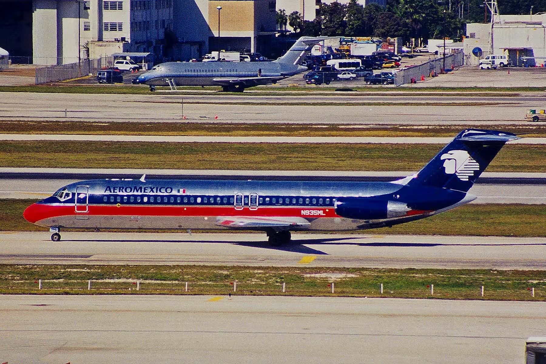 N935ML — Aircraft