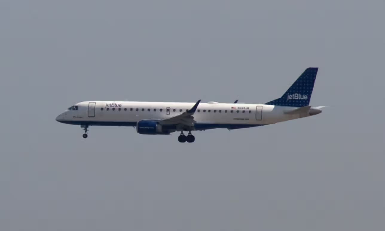 N229JB — Embraer