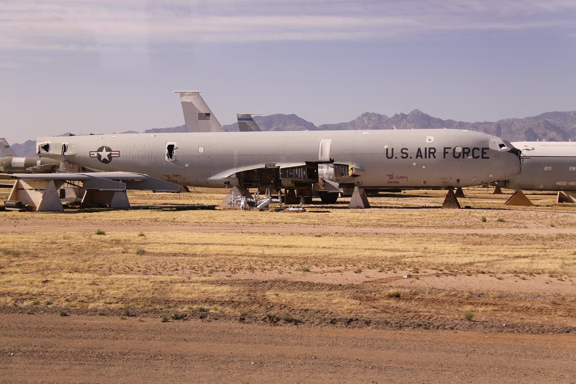 Unidentified — Boeing