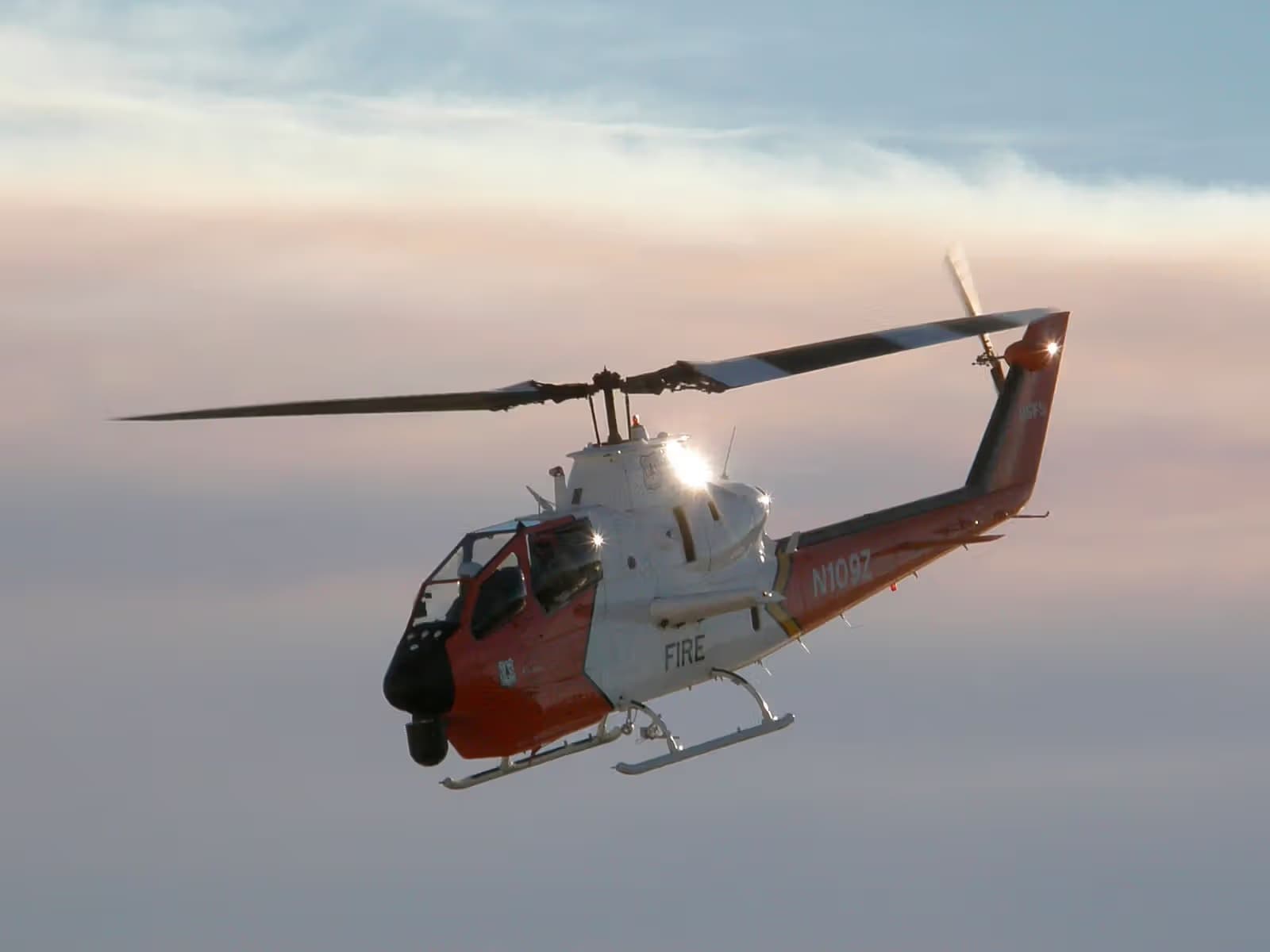 N109Z — Helicopter