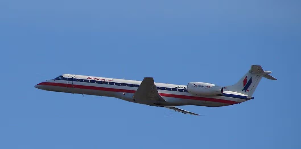 N908AE — Embraer