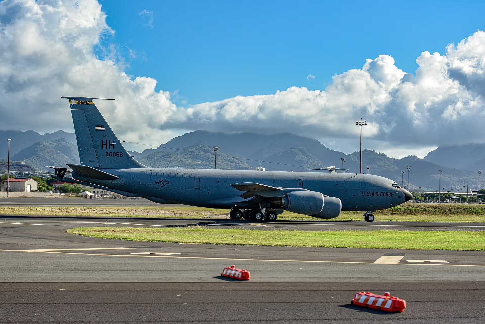 Unidentified — Aircraft