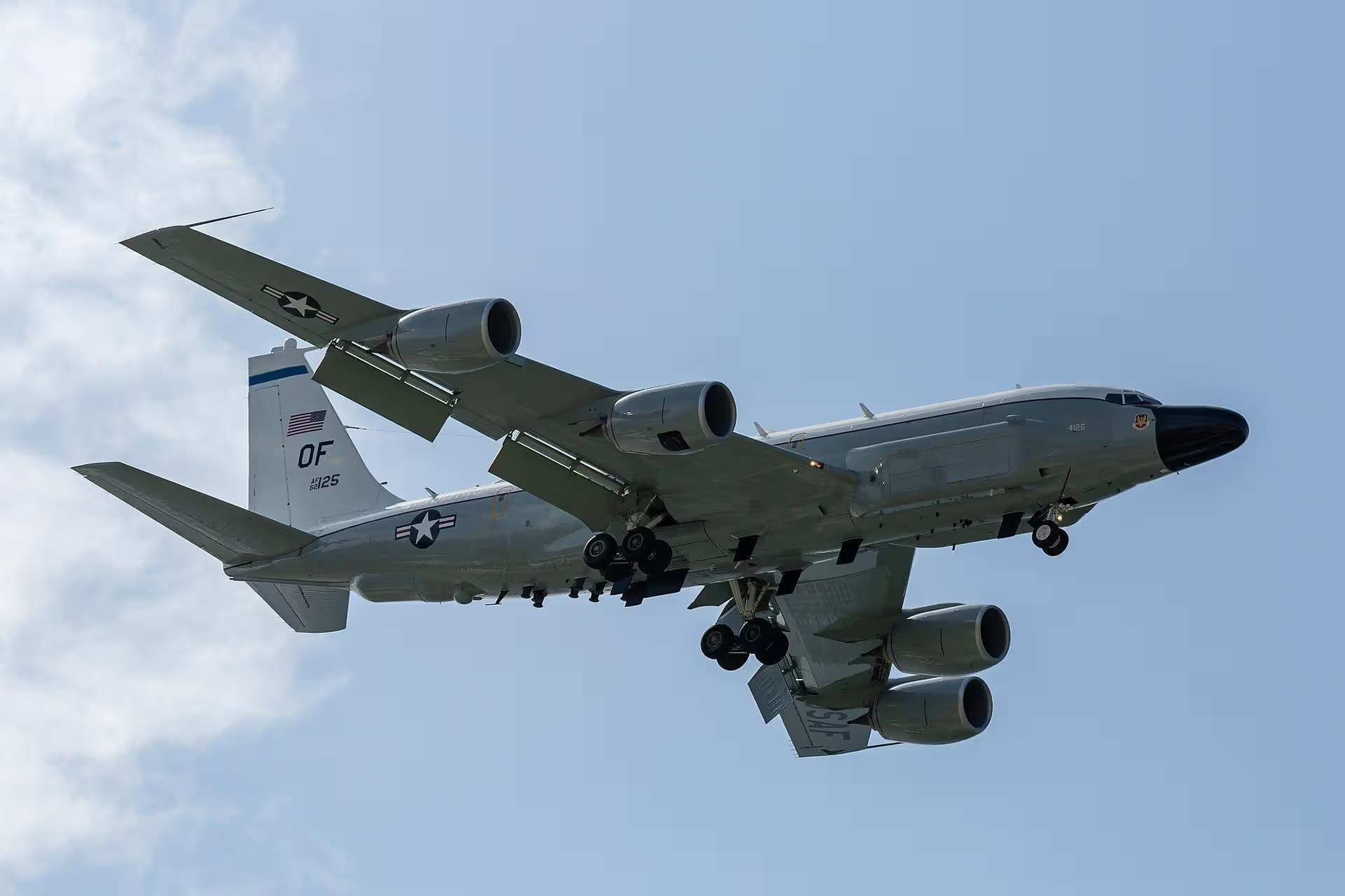 Unidentified — Aircraft