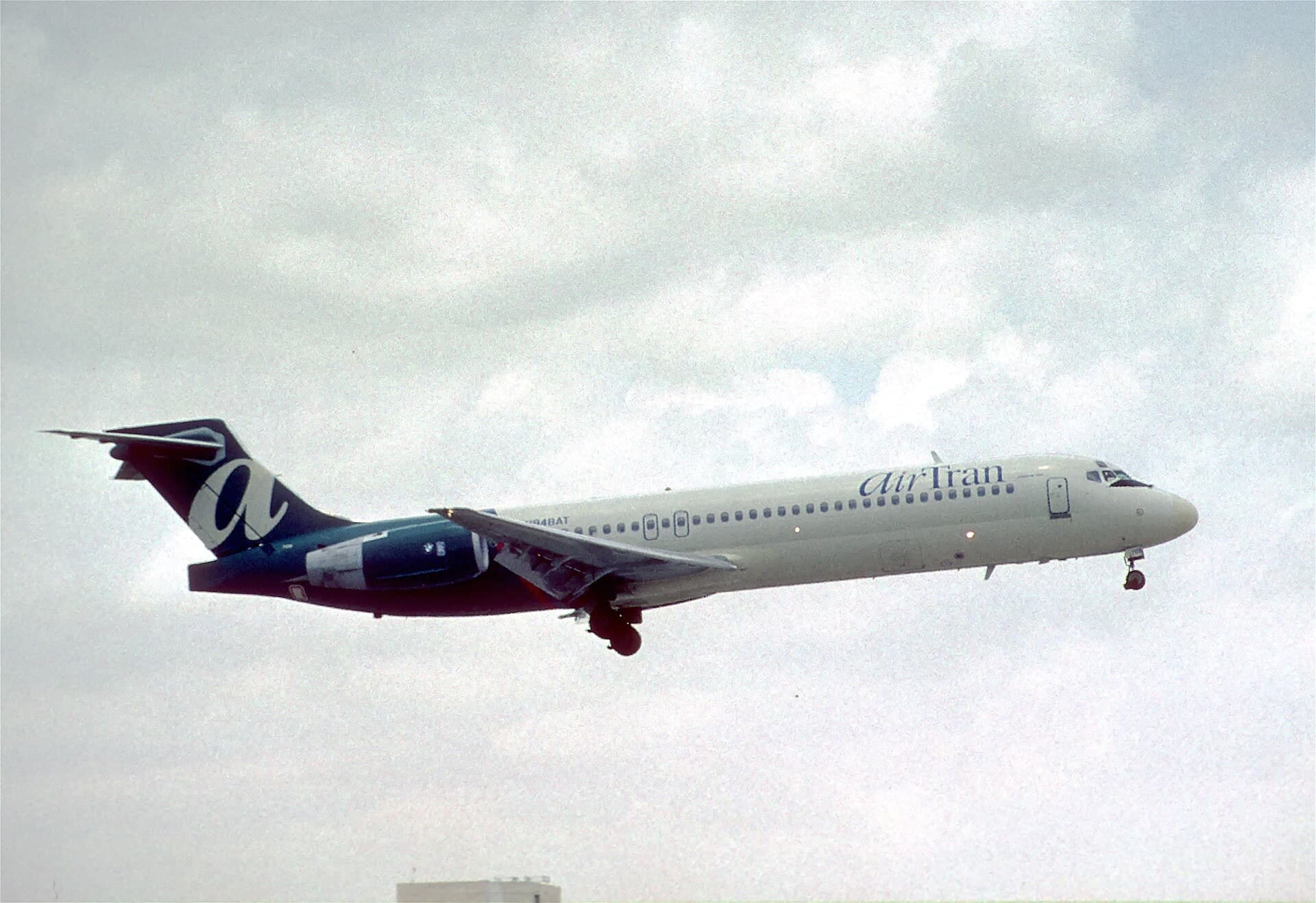 N948AT — Aircraft