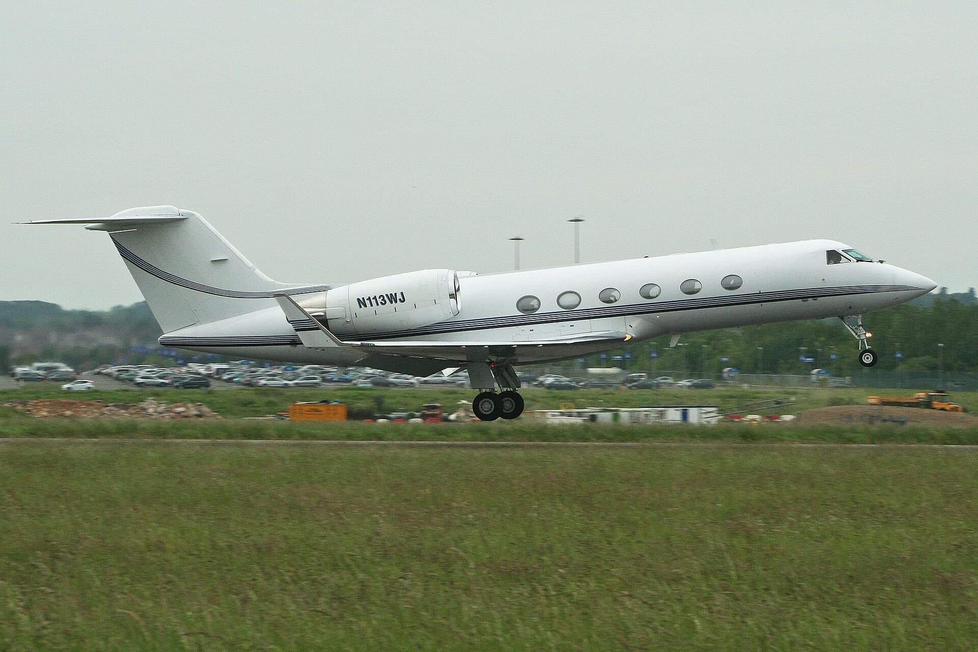 N113WJ — Business jet