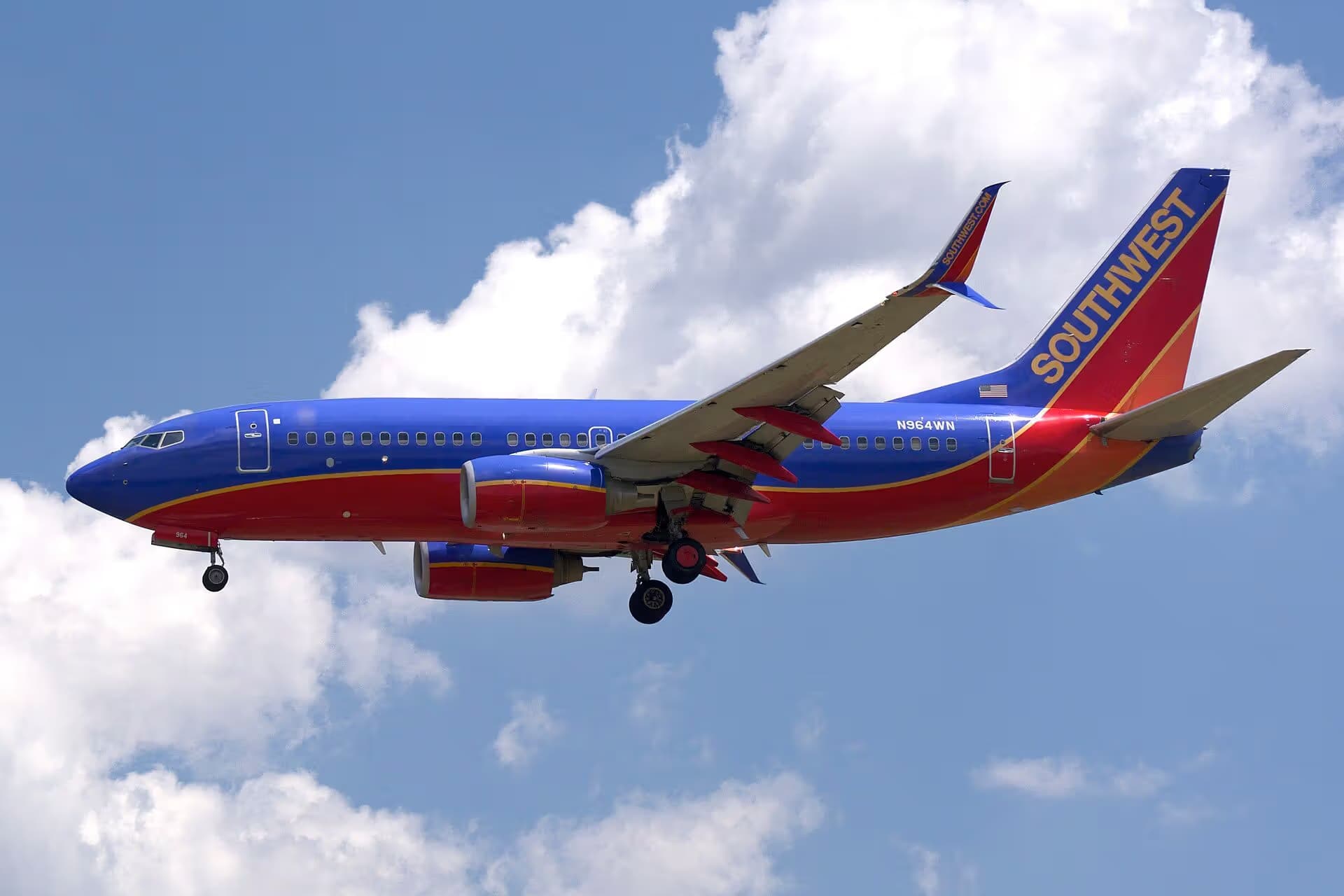 N964WN — Boeing