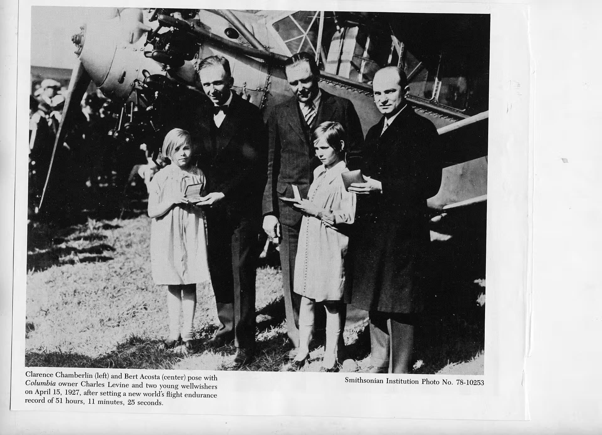 Unidentified — Single-engine aircraft
