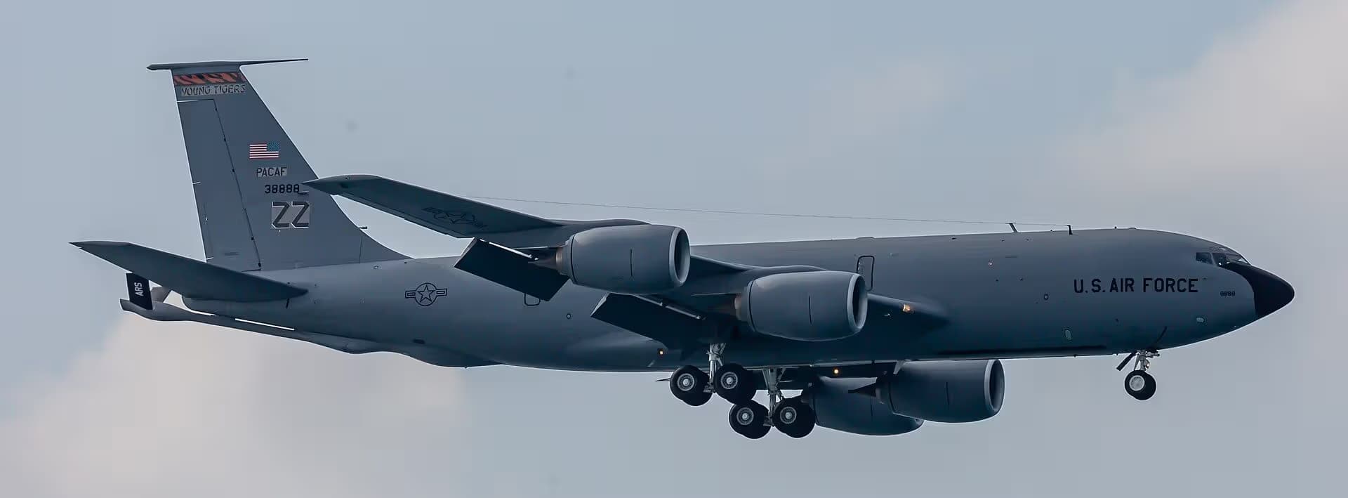 Unidentified — Boeing