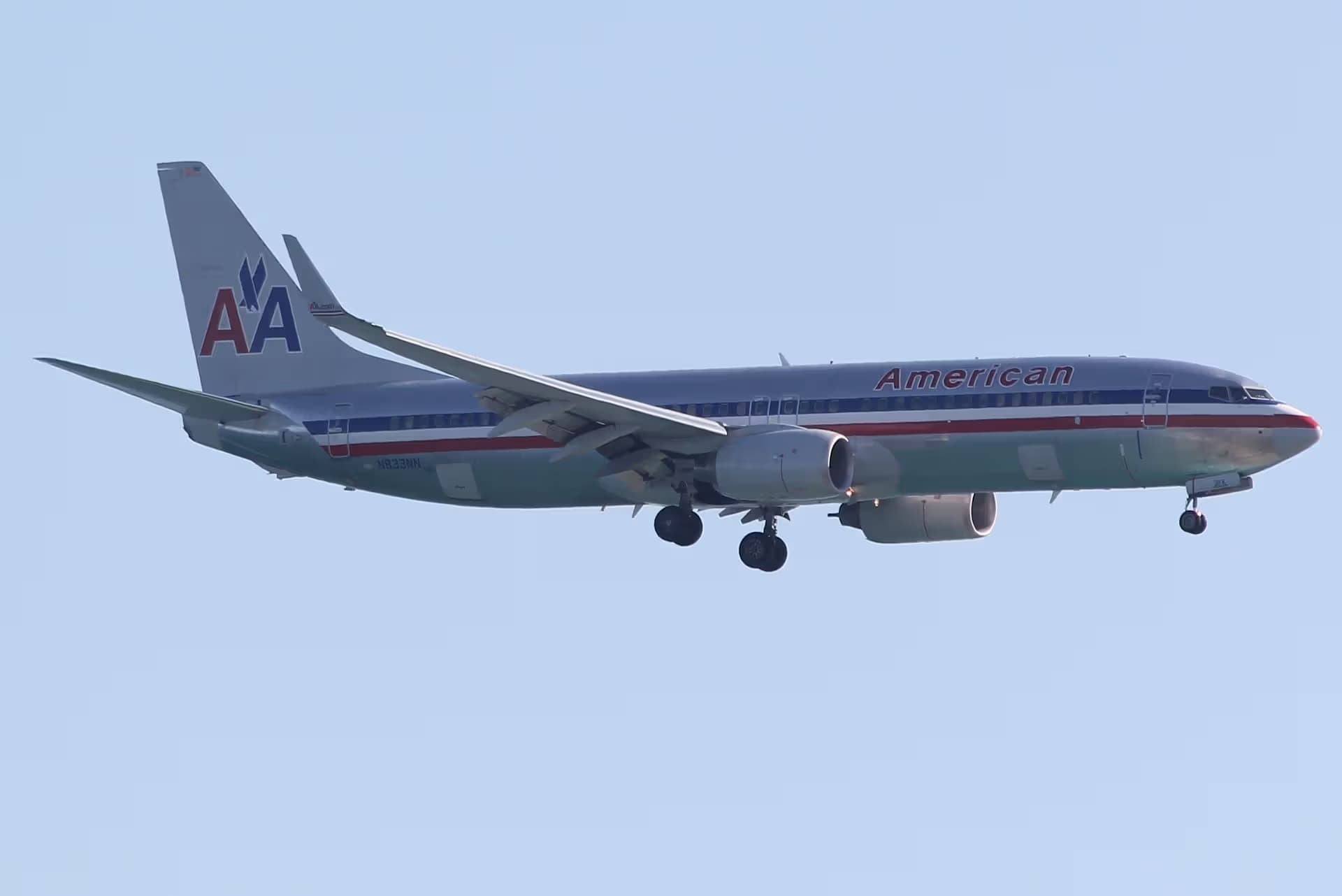 N833NN — Boeing
