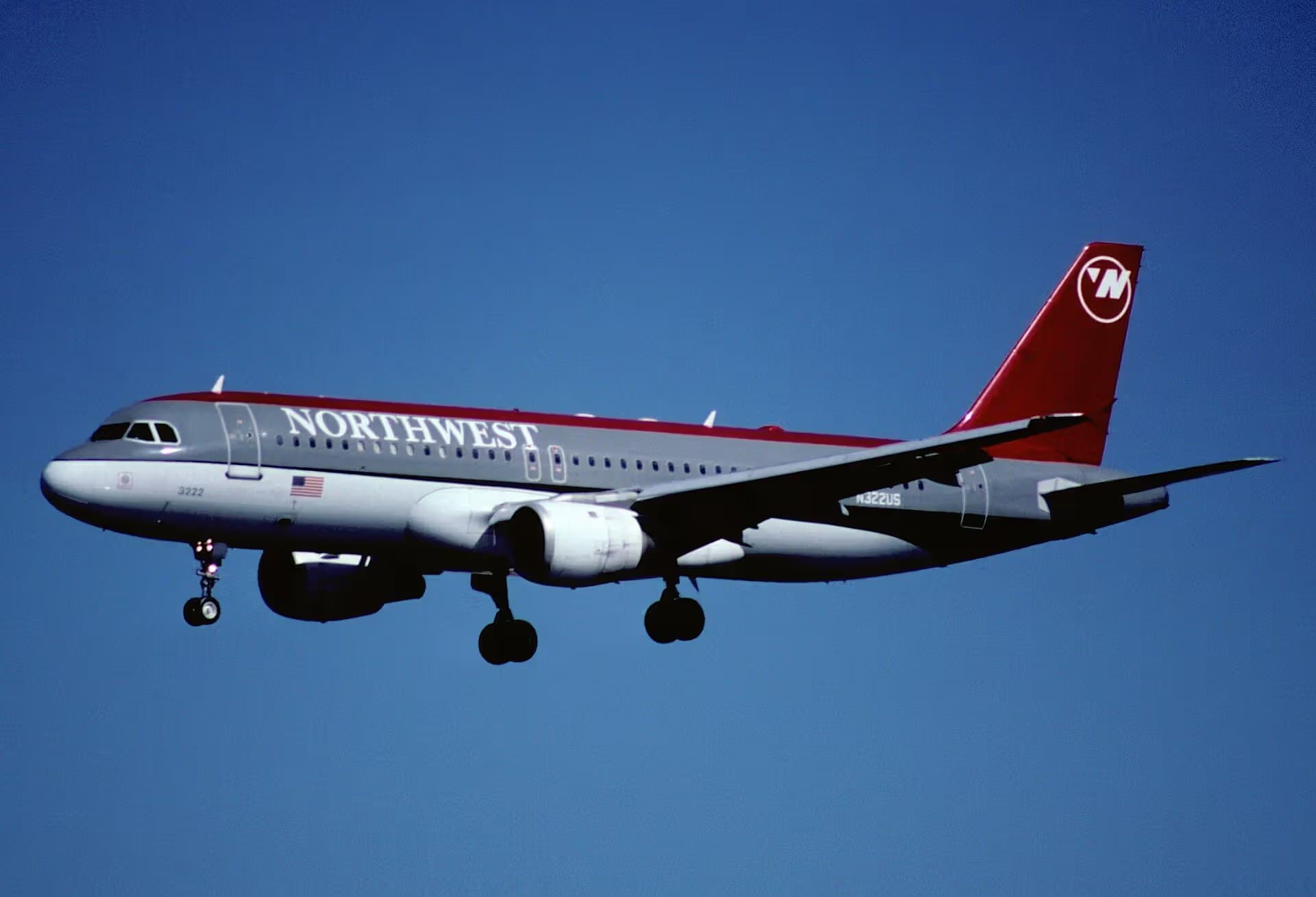 N322US — Airbus
