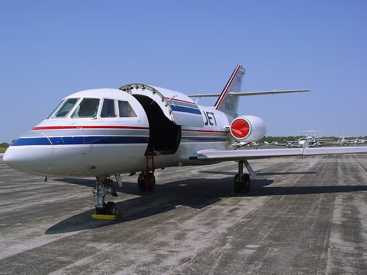 N827AA — Business jet