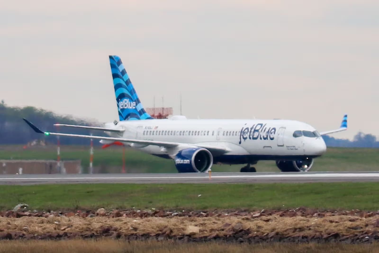 N3104J — Airbus