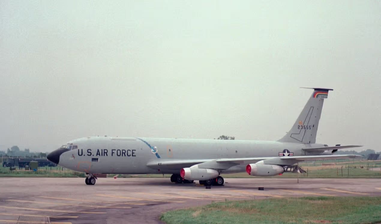 Unidentified — Aircraft