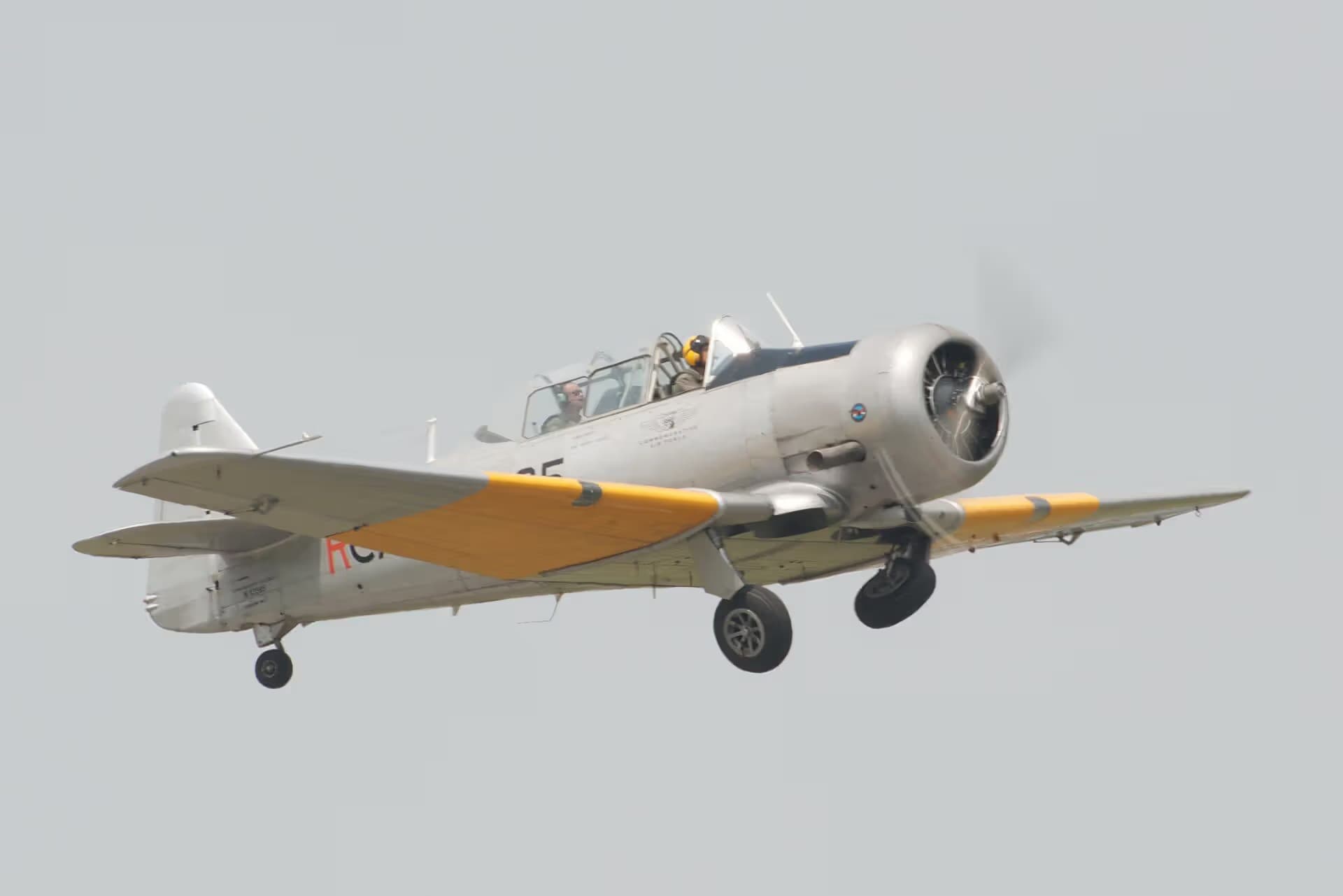 N13595 — Warbird