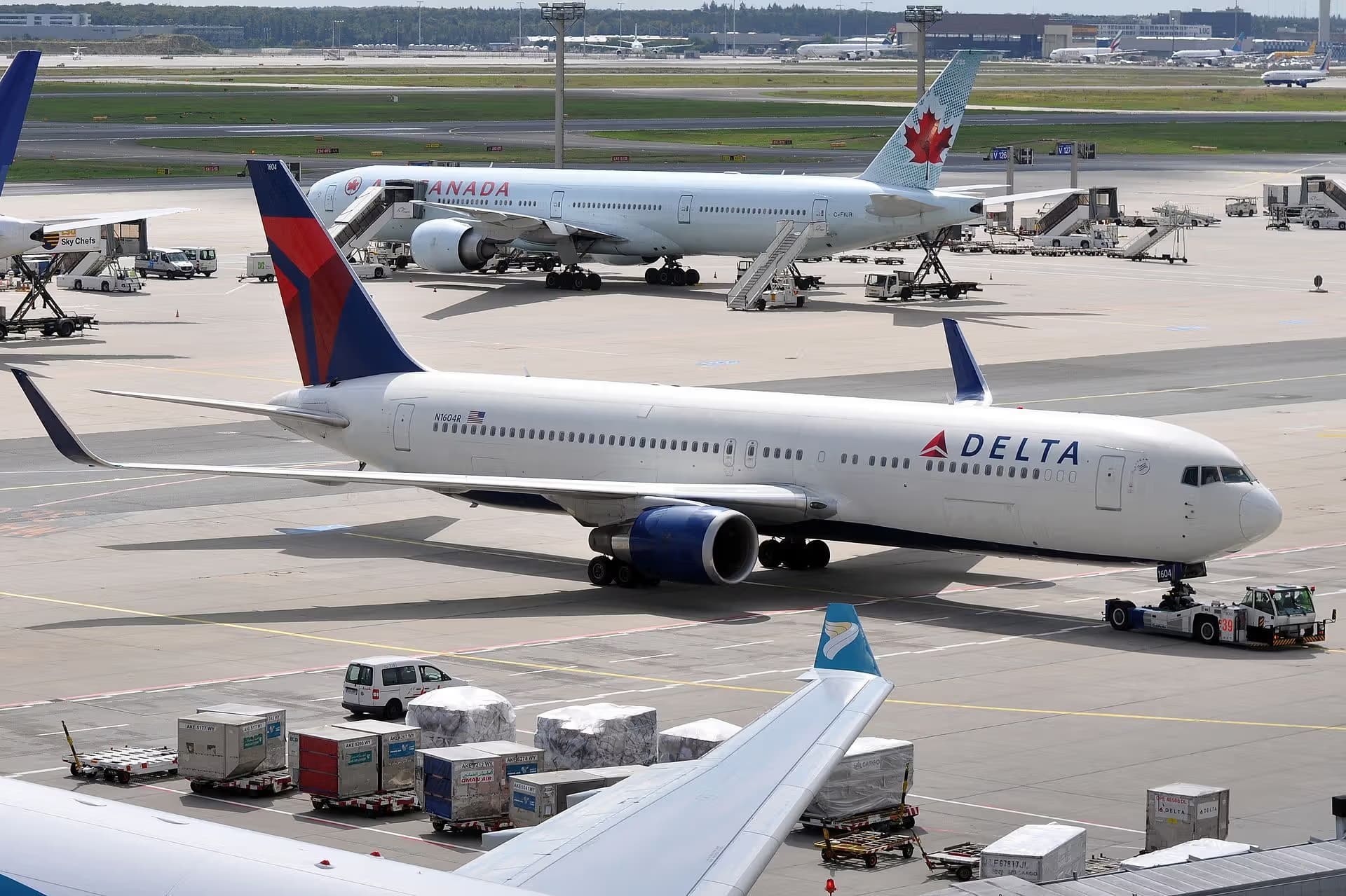 N1604R — Boeing