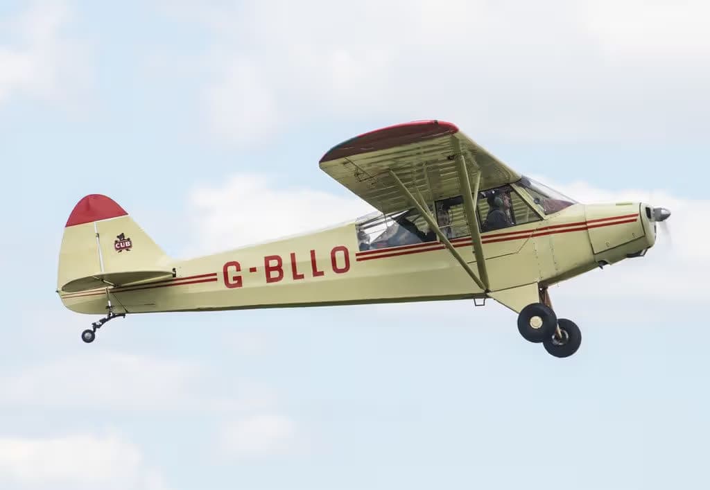 G-BLLO — Piper
