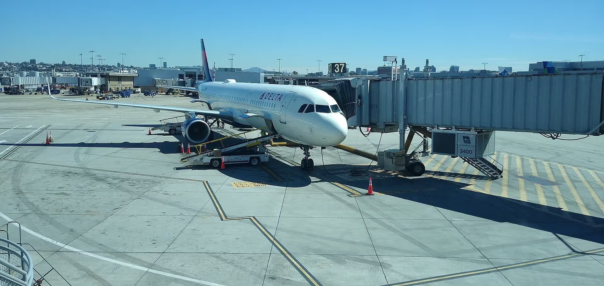 N352DN — Airbus
