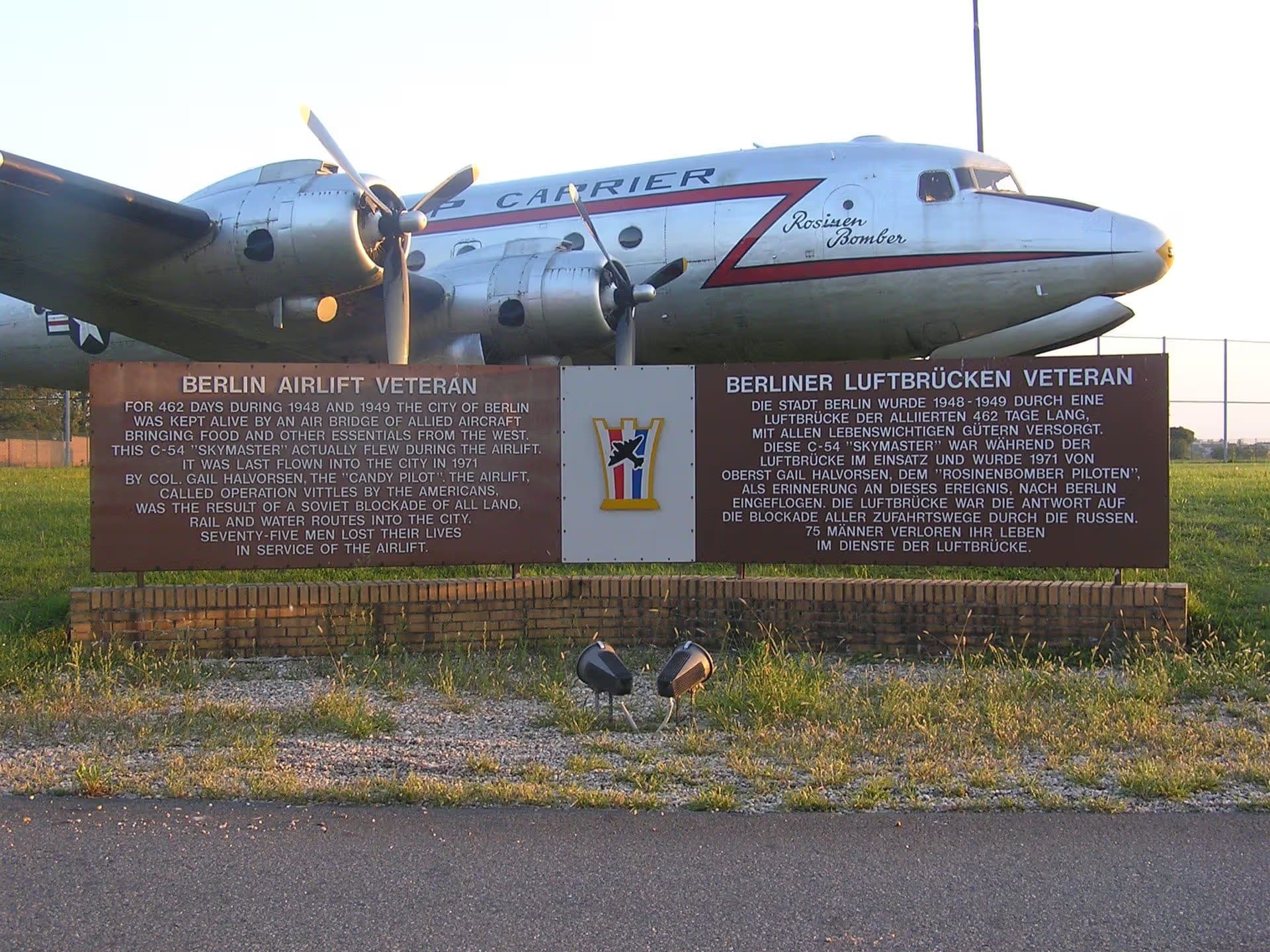 Unidentified — Aircraft
