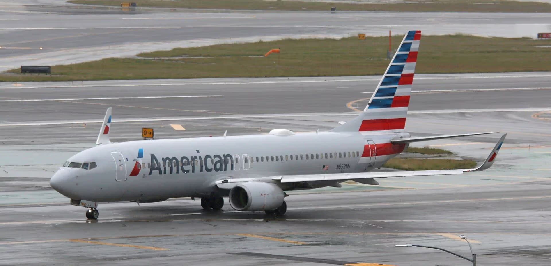 N952NN — Boeing