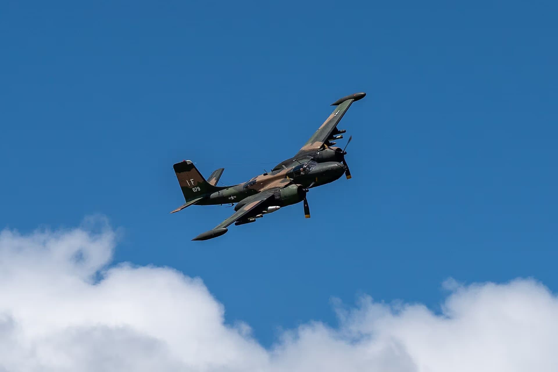 Unidentified — Aircraft