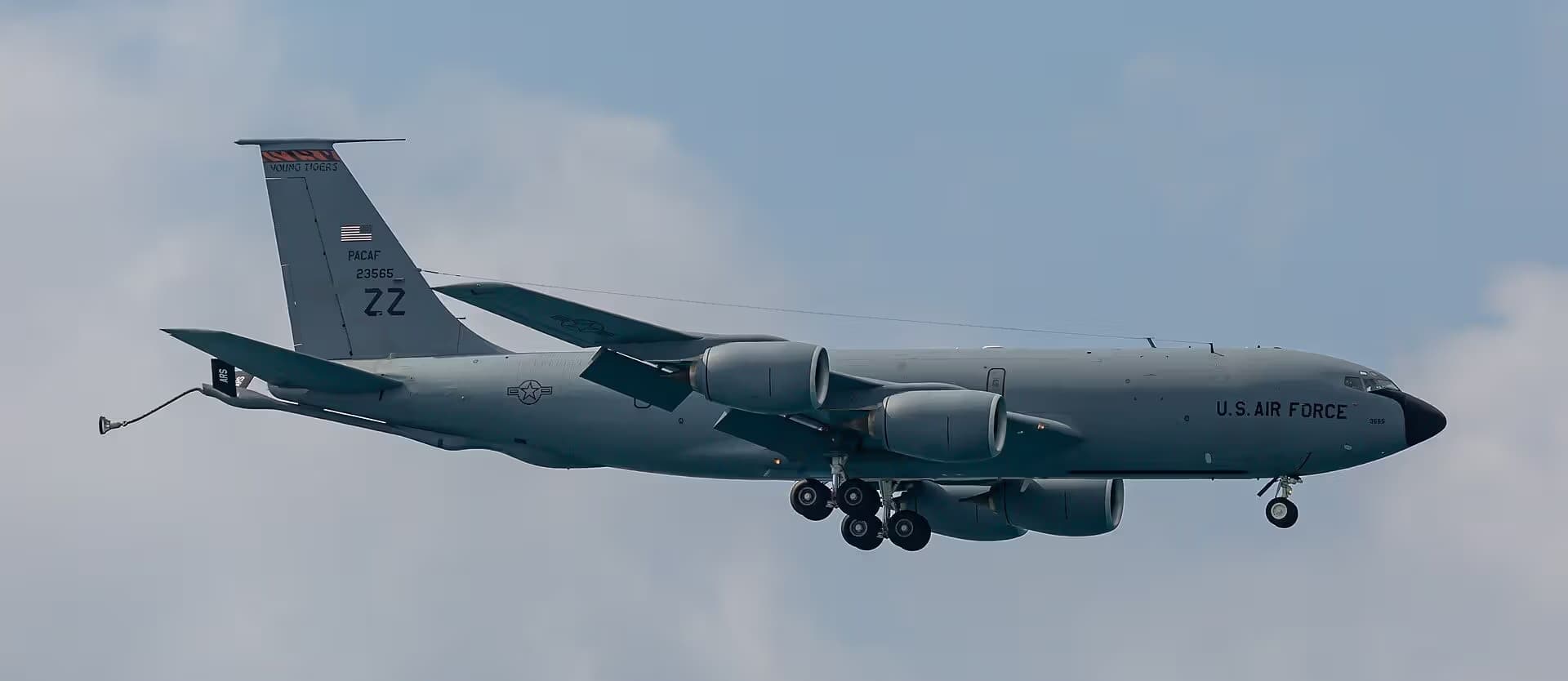 Unidentified — Boeing