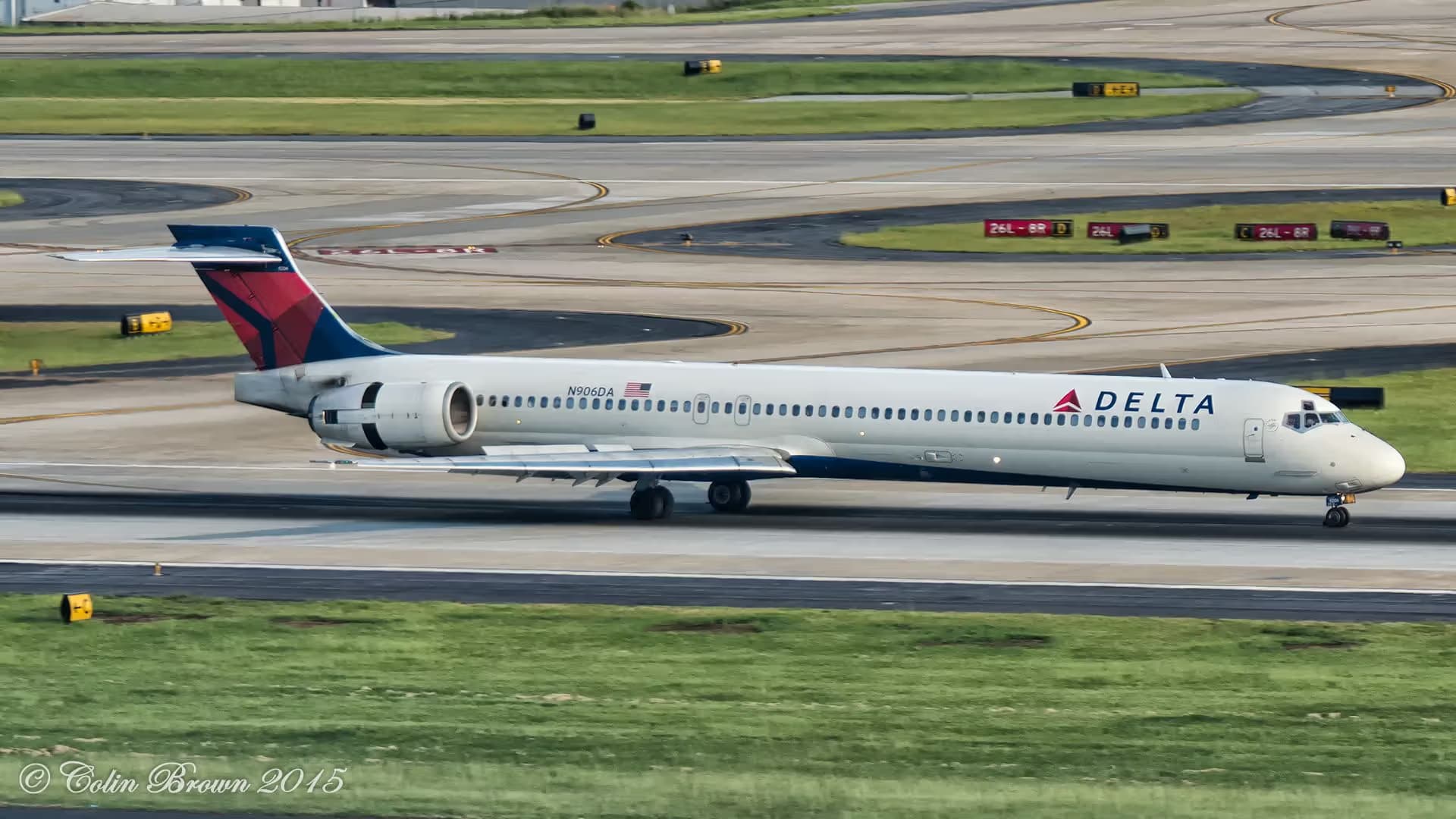 N906DA — Douglas