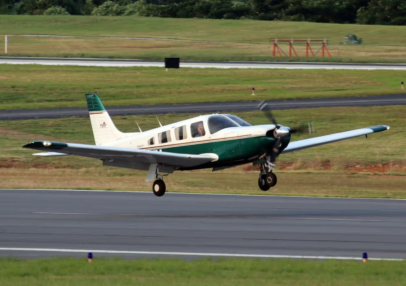 N300UM — Piper