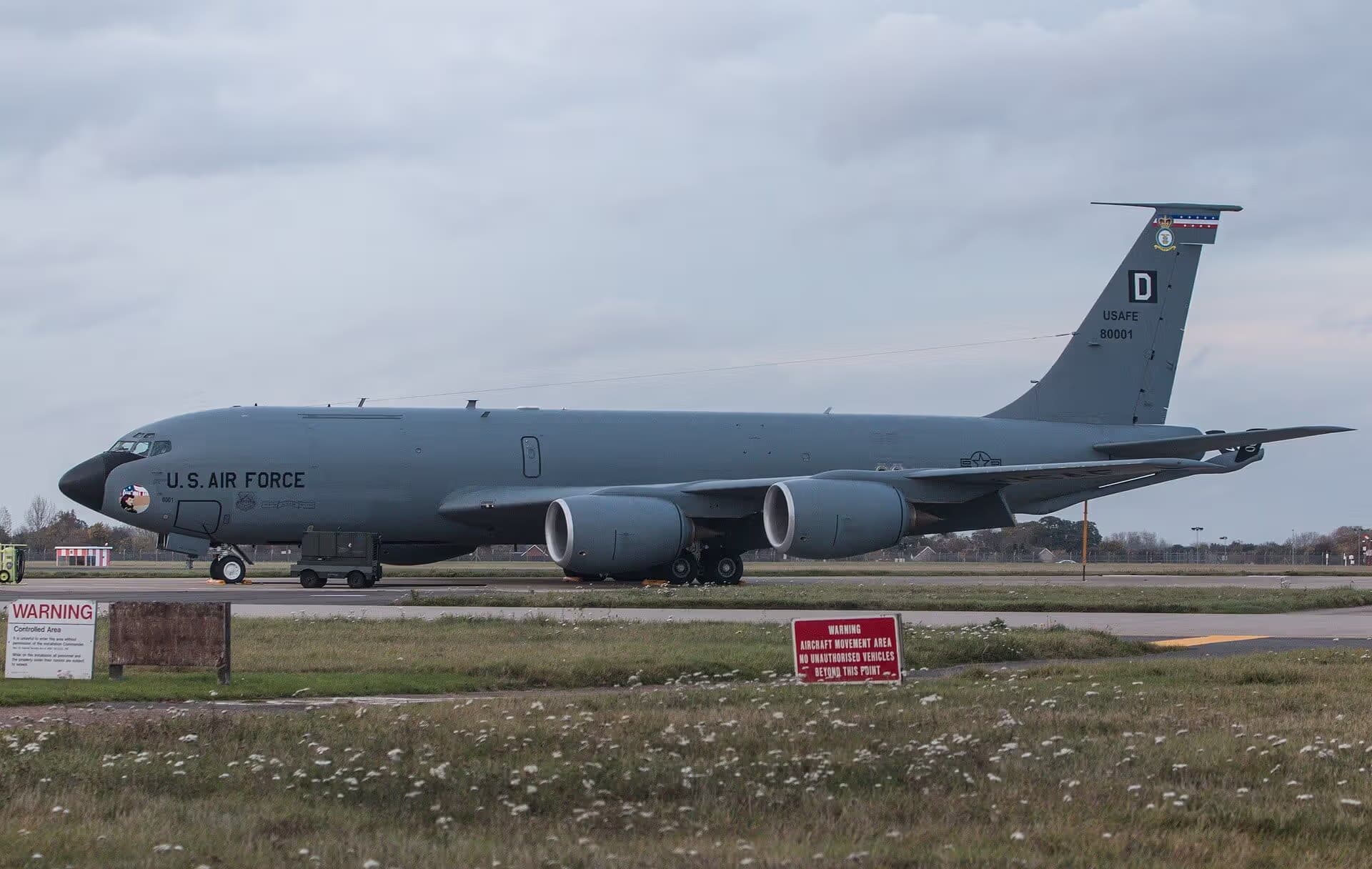 Unidentified — Boeing