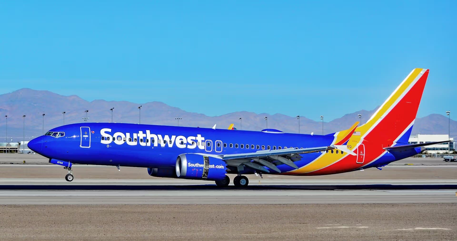N8704Q — Boeing