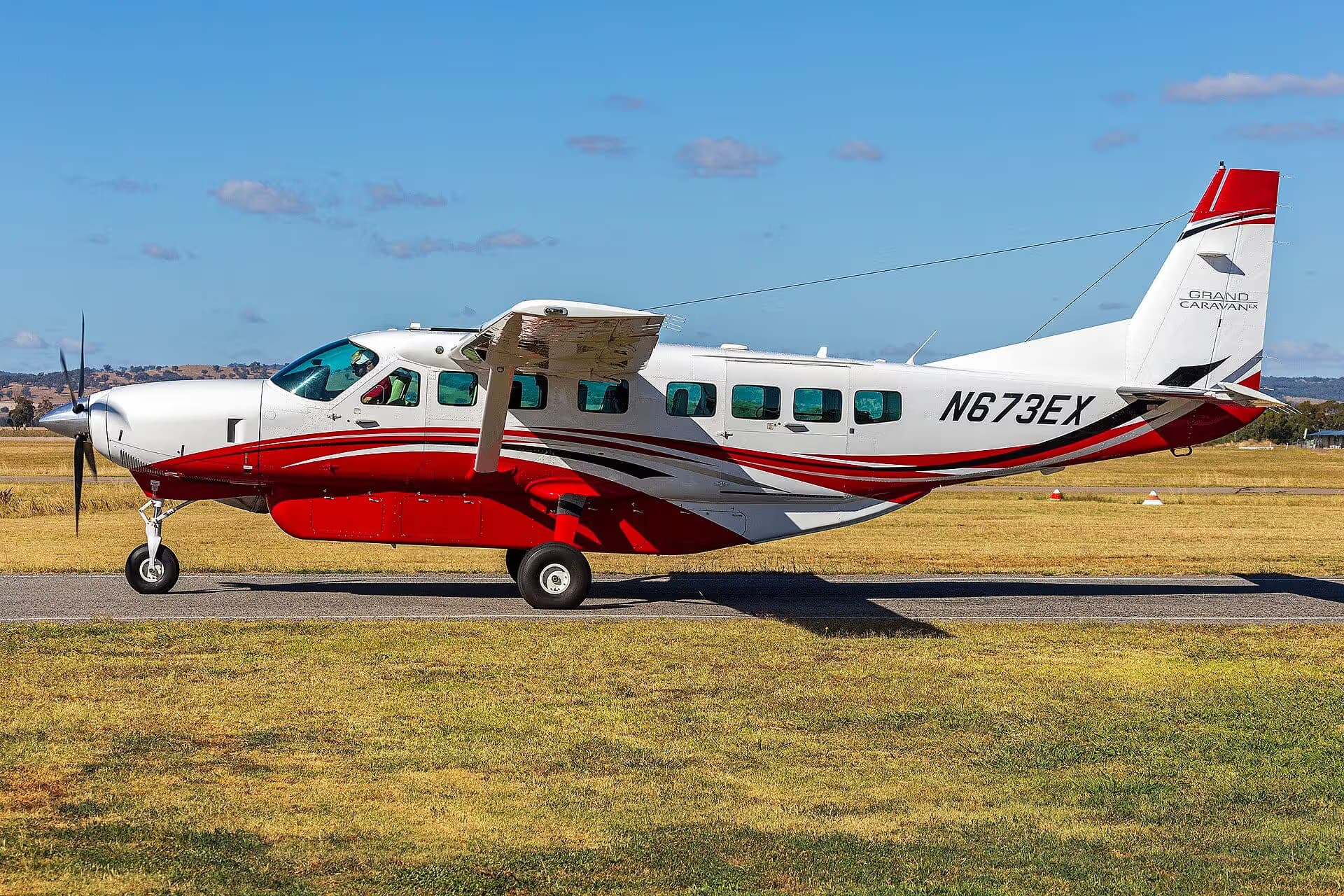 N673EX — Single-engine aircraft at Wagga Wagga Airport
