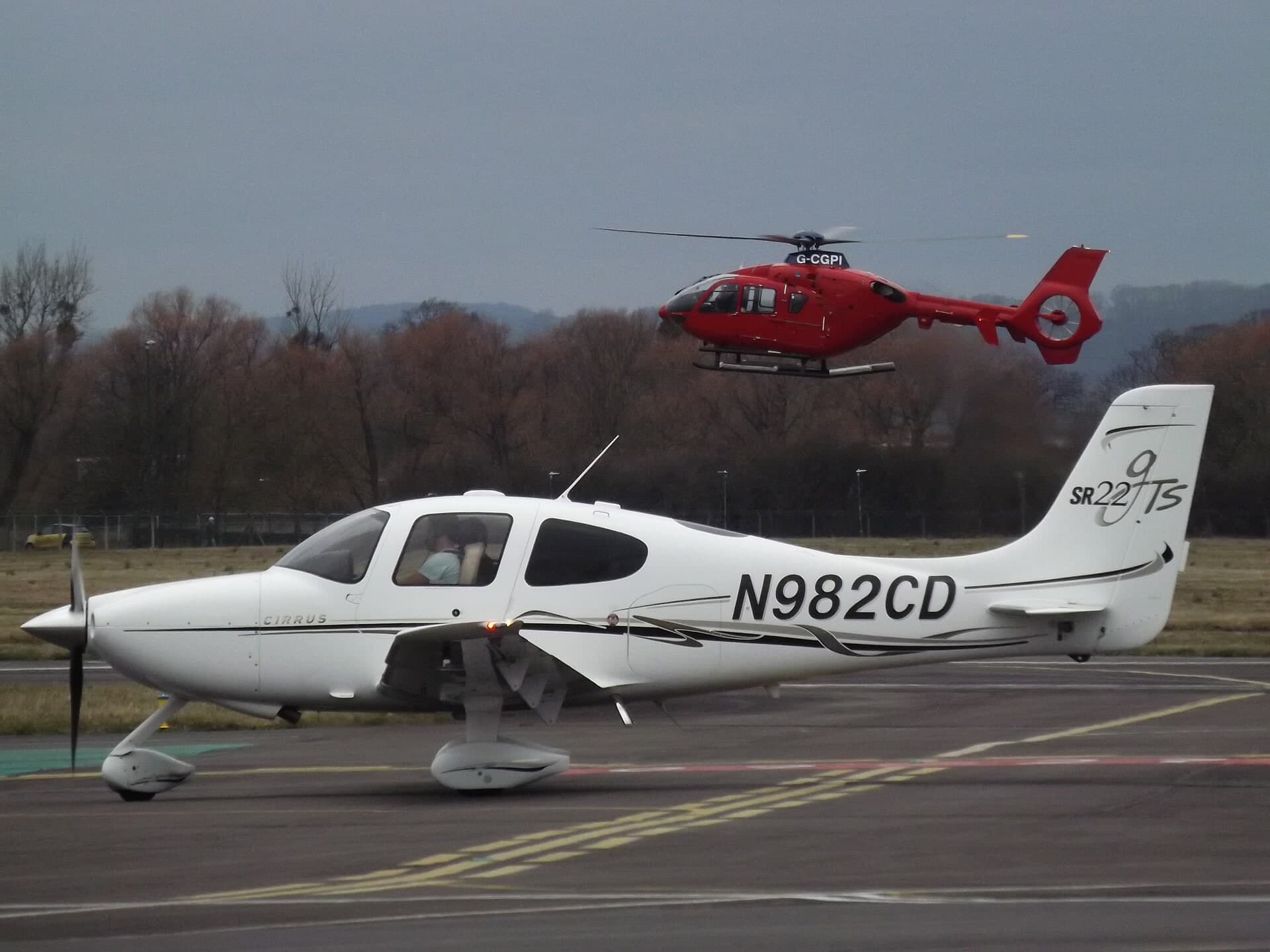 N982CD — Cirrus