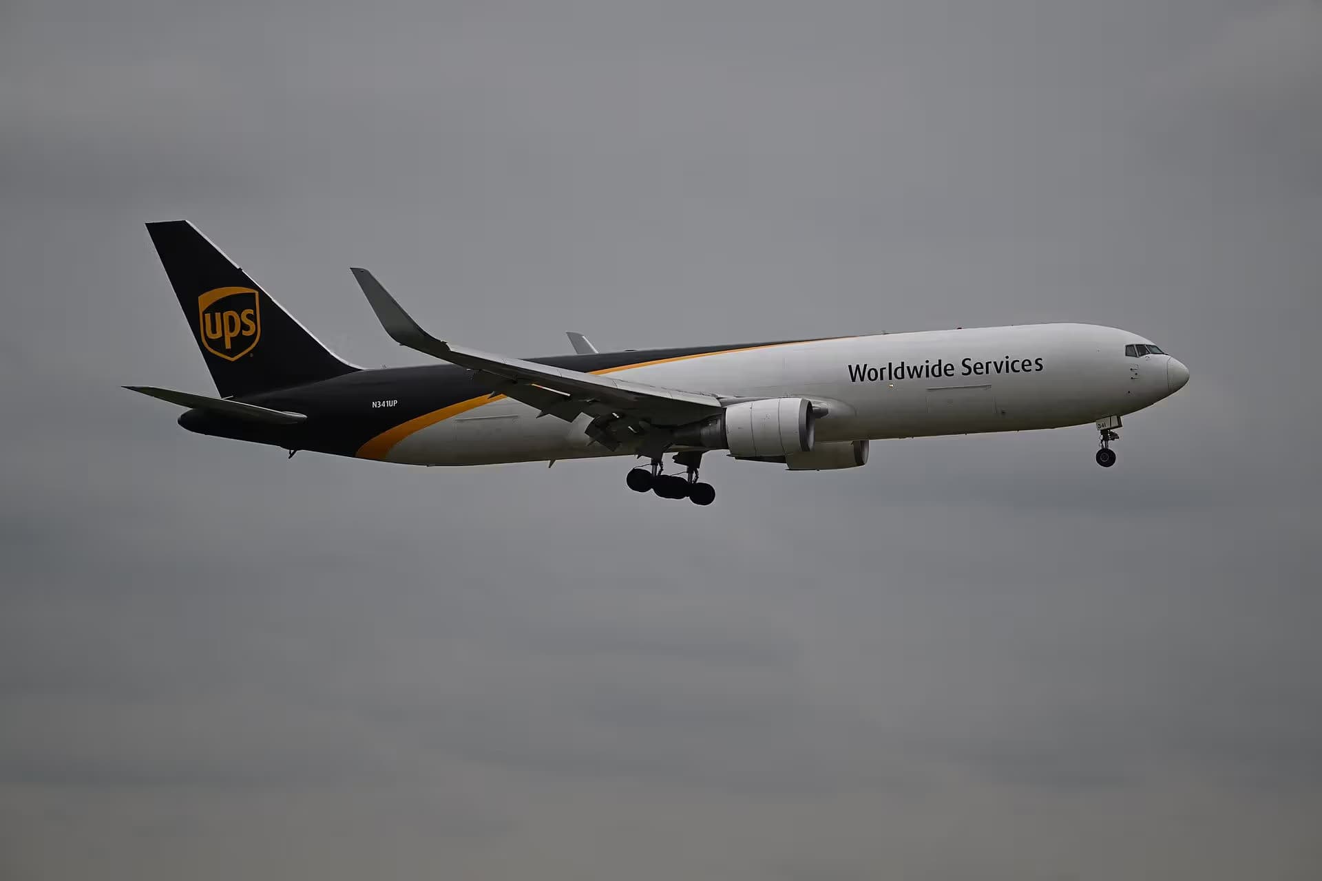 N341UP — Boeing