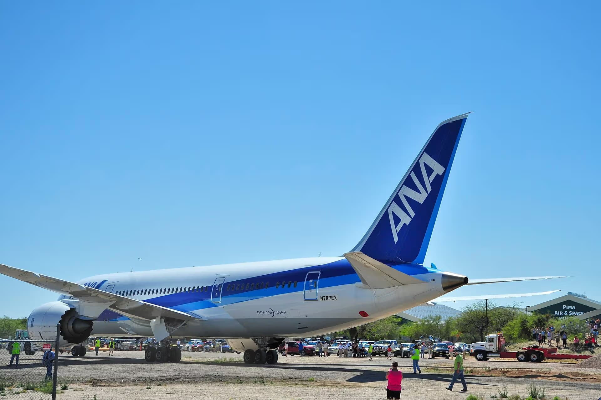Unidentified — Boeing