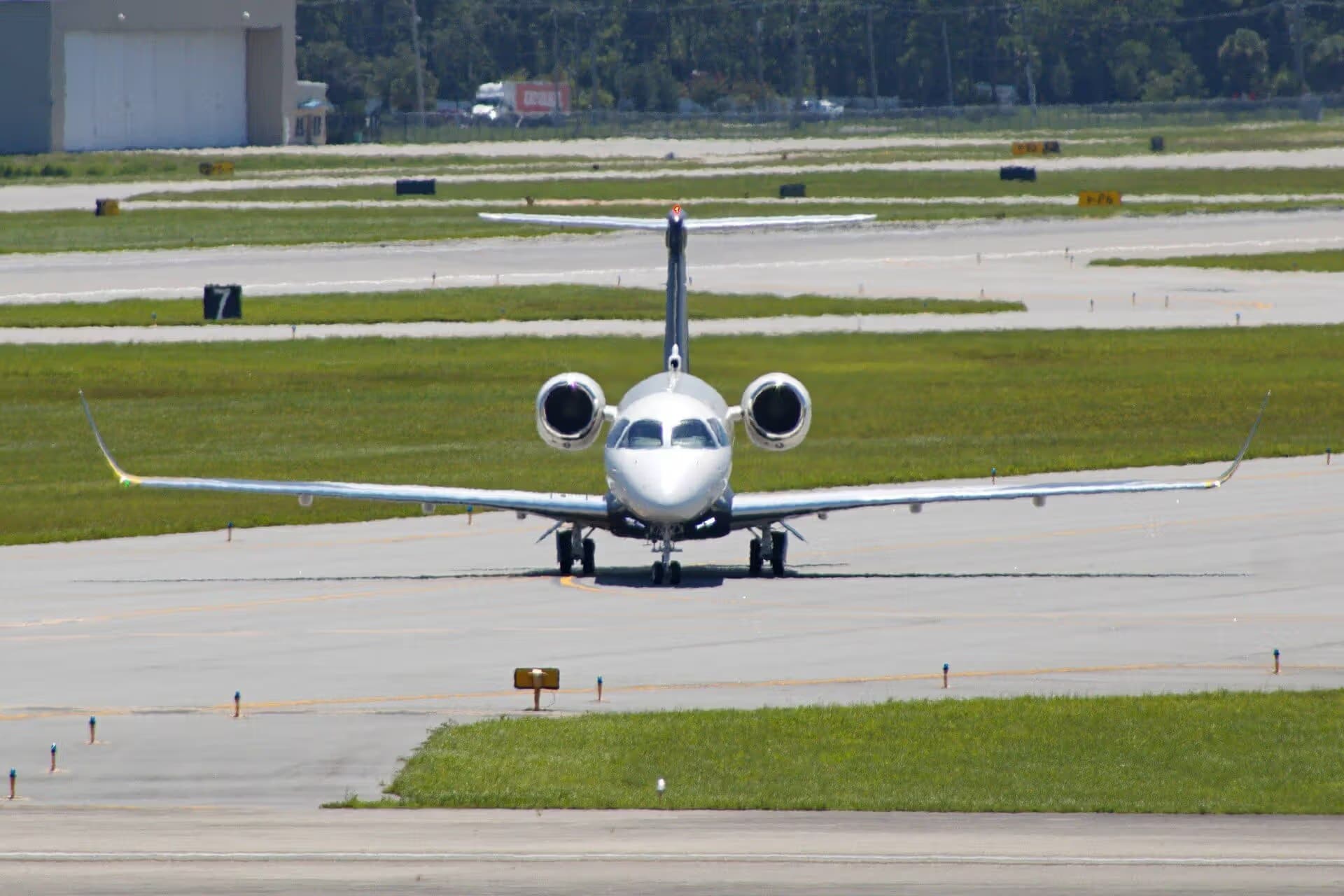 N340FX — Business jet