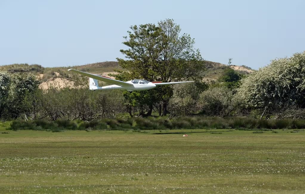 PH-1637 — Glider