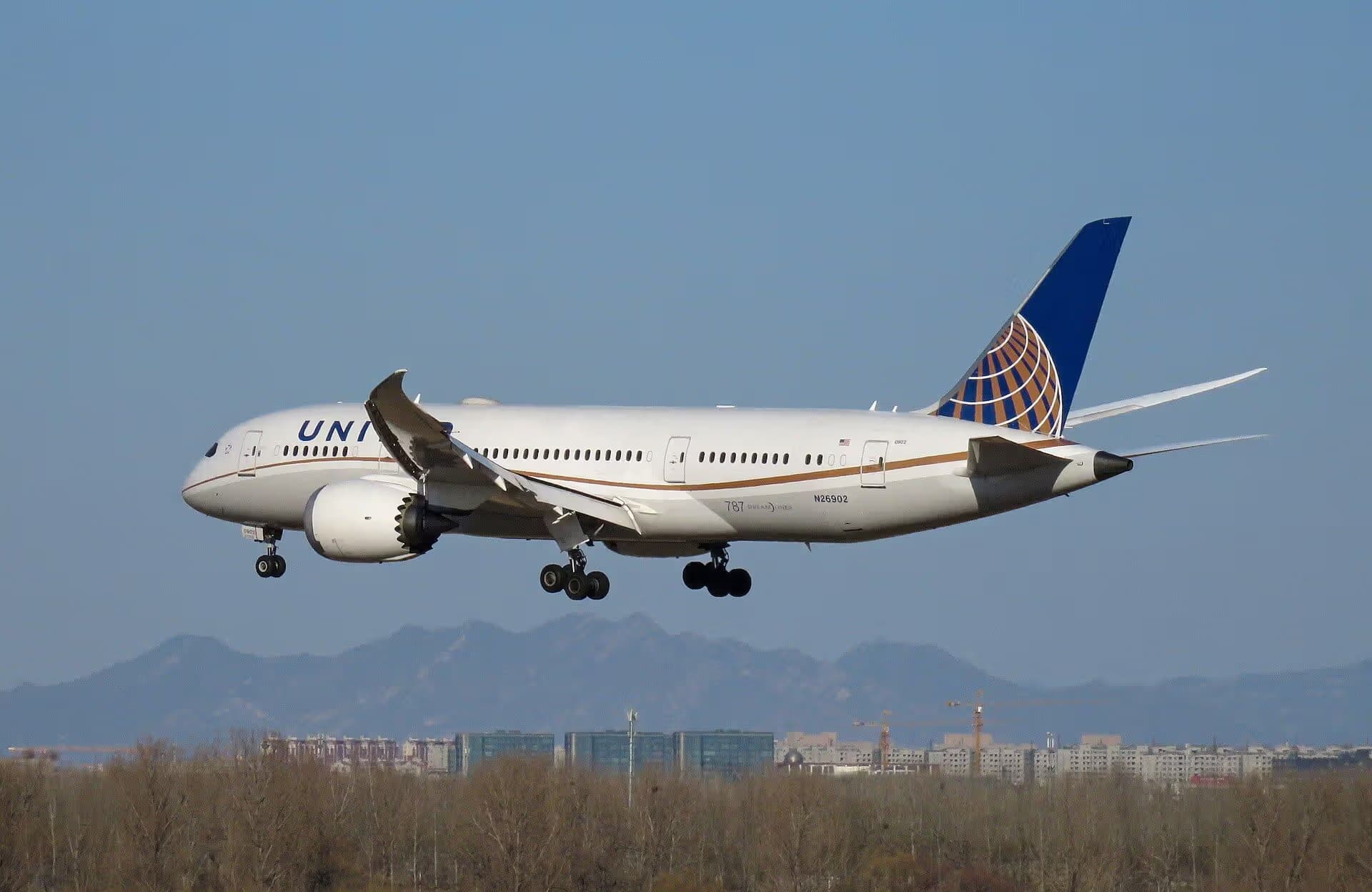 N26902 — Twin-engine aircraft