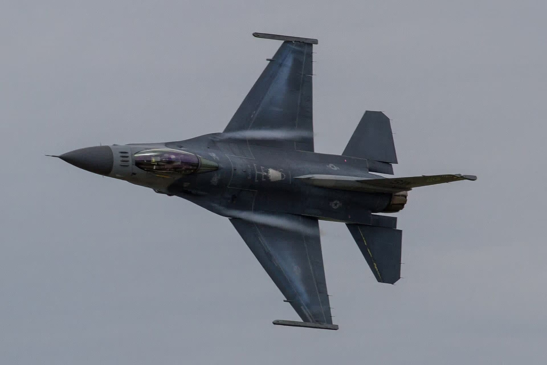 Unidentified — Aircraft