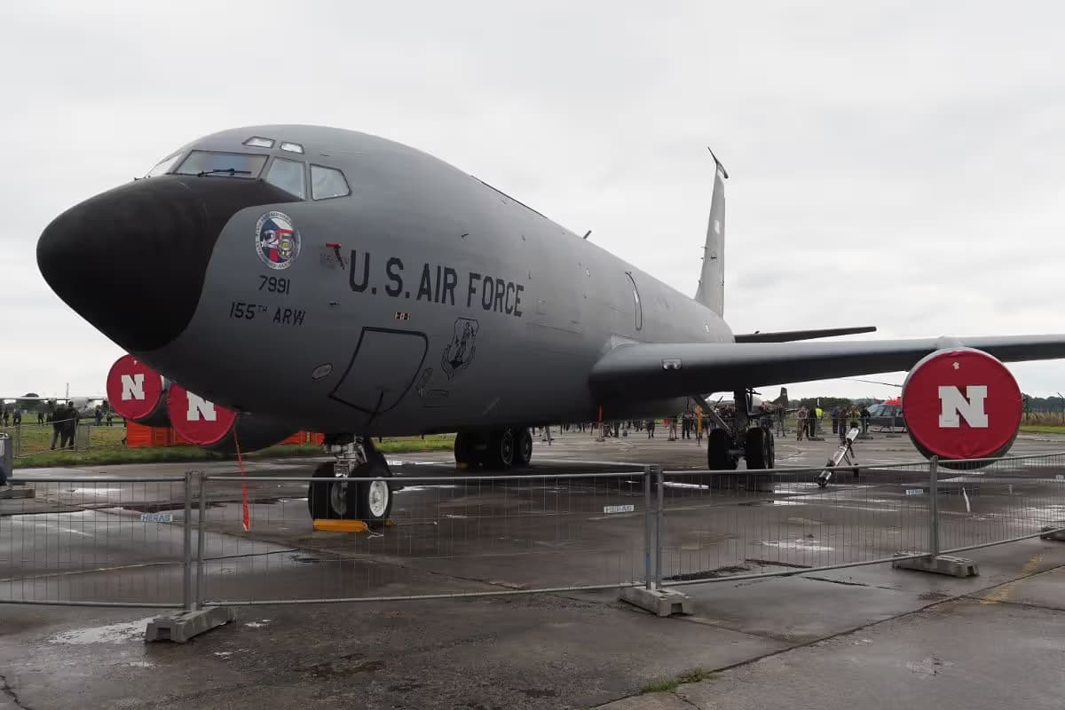 Unidentified — Aircraft
