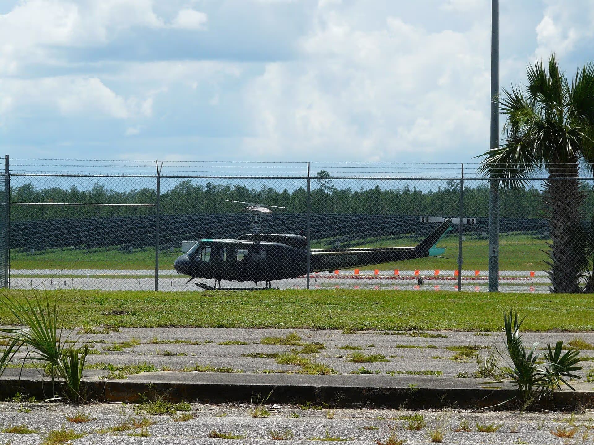 N205FS — Helicopter at Tallahassee International Airport