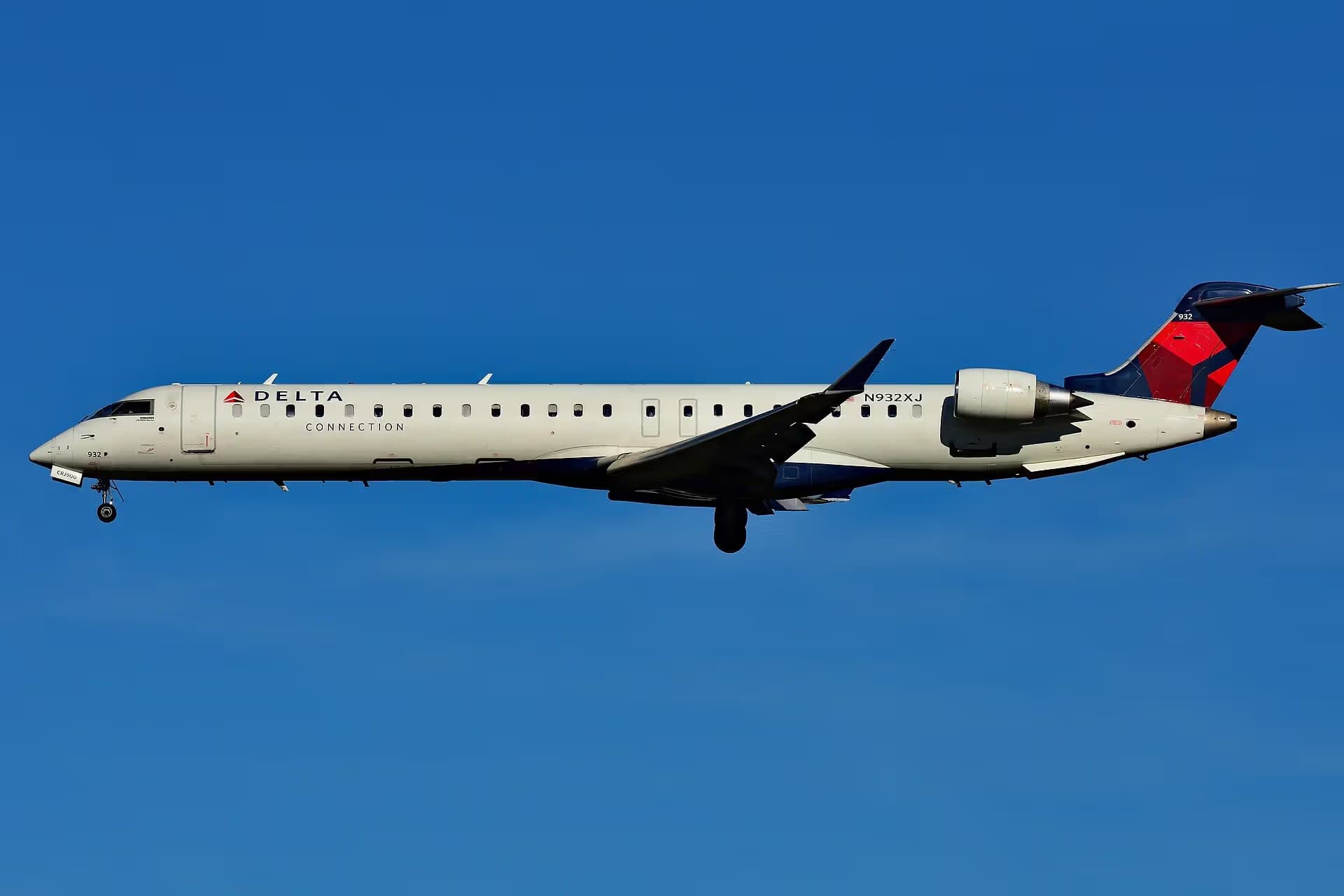 N932XJ — Aircraft