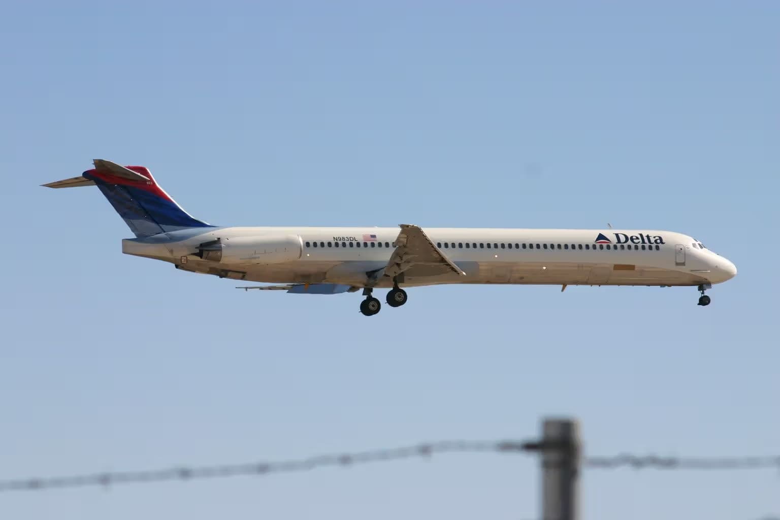 N983DL — Aircraft