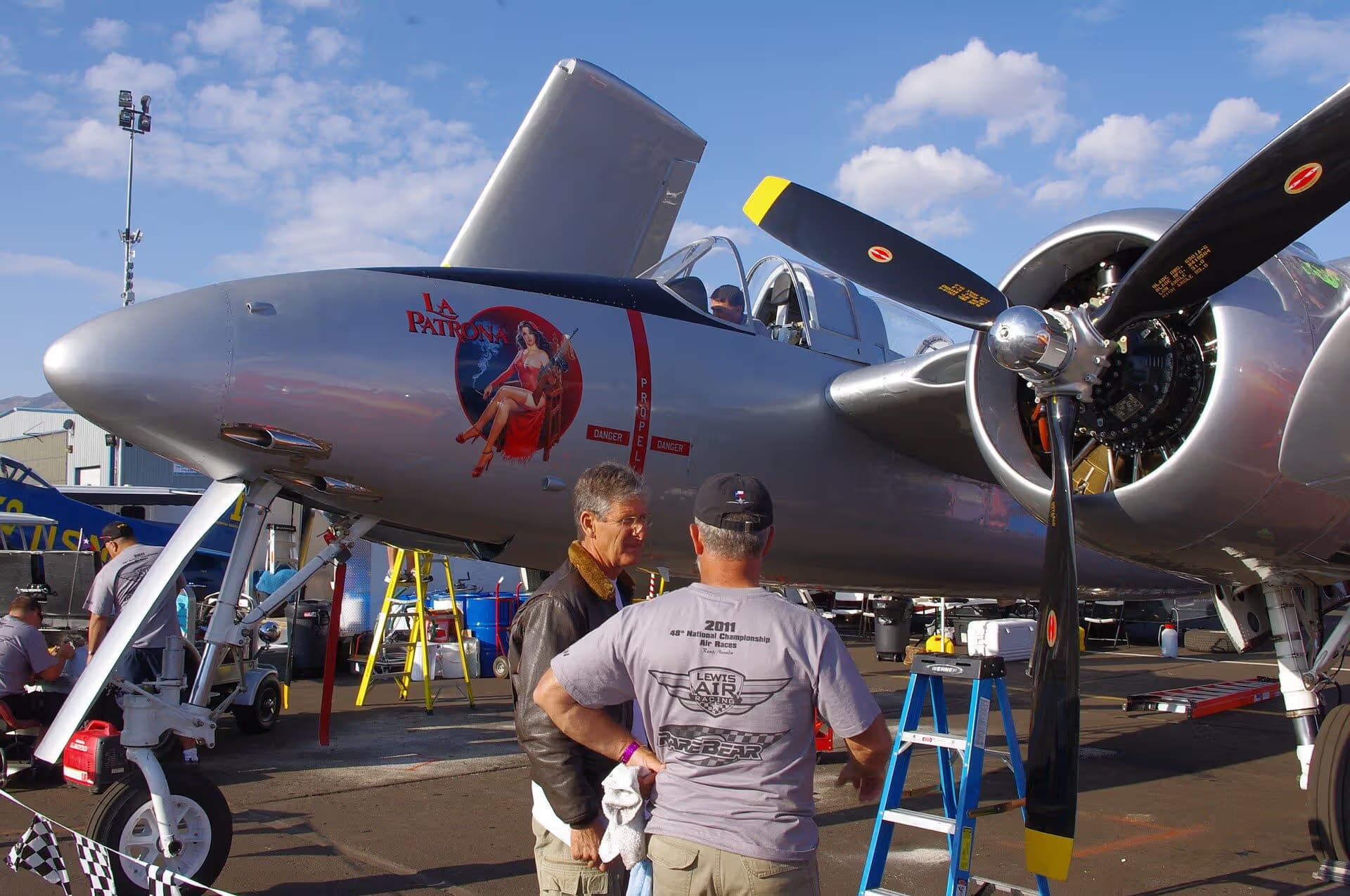 Unidentified — Warbird